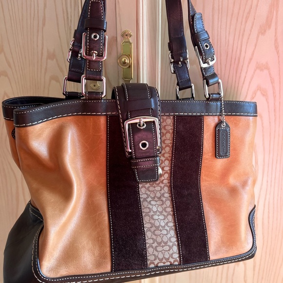 Coach Strip Brown & Tan Soft Leather Shoulder Bag - Picture 12 of 14